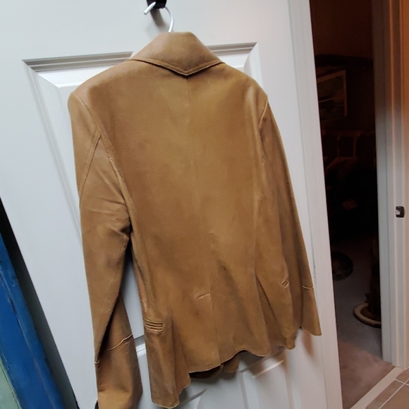 Jacket - Picture 2 of 3